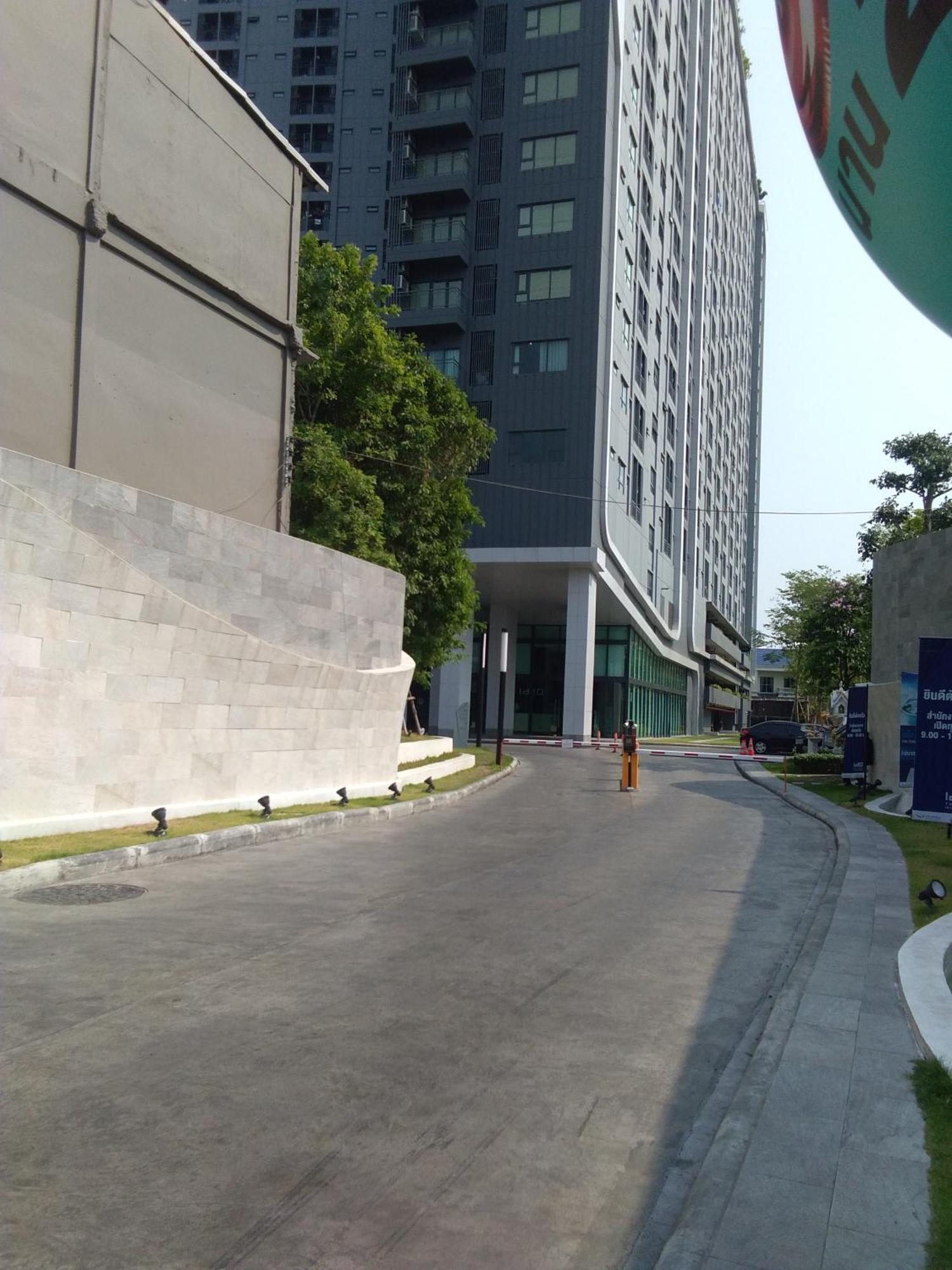 Ideo Thaphra Interchange Apartment Bangkok